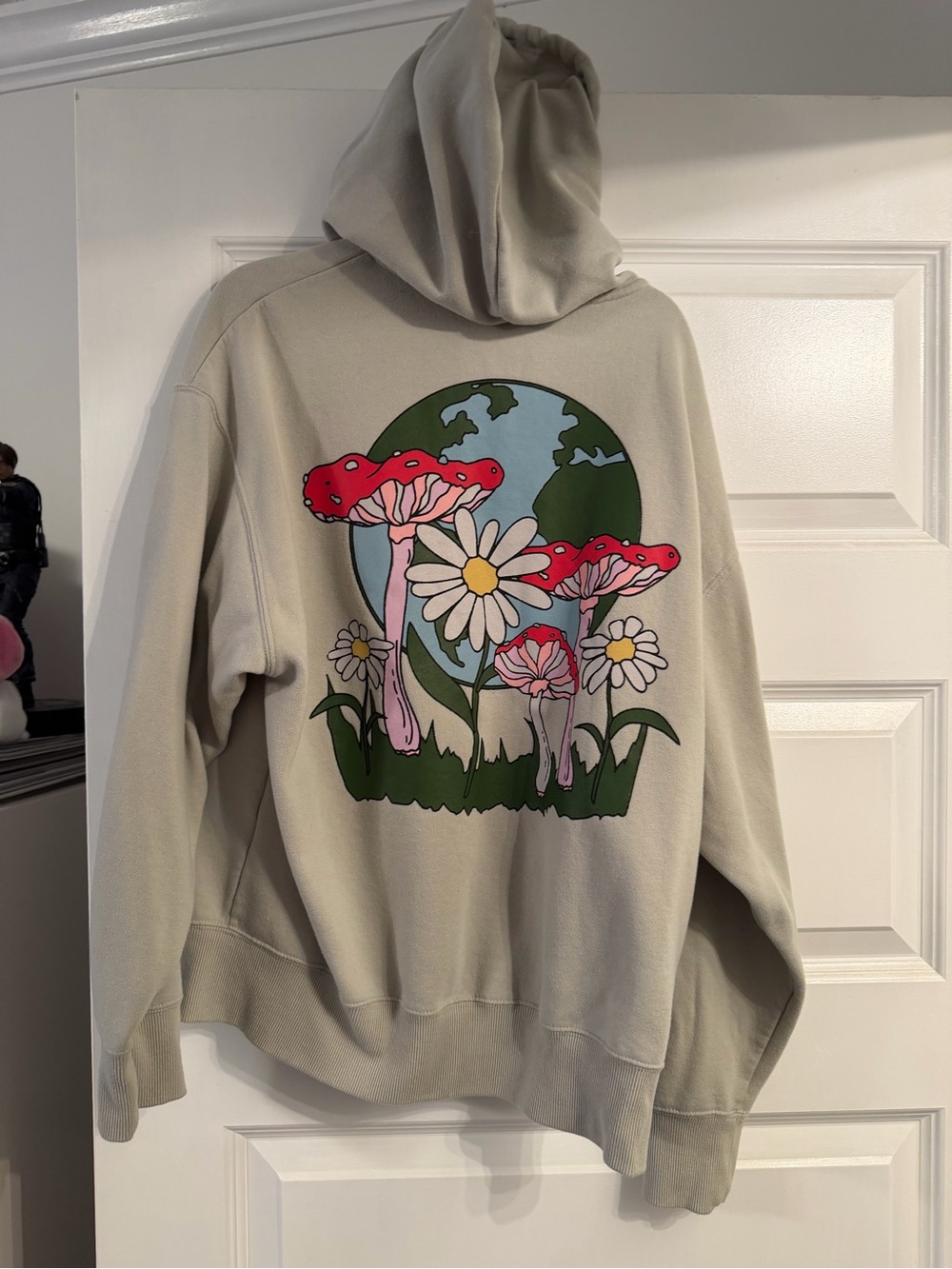 Pacsun Graphic Zip-Up Hoodie - 'Mother Earth Needs Our Love' - Beige
